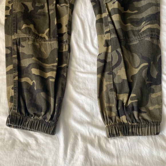 Camo cargo pants - Picture 4 of 4